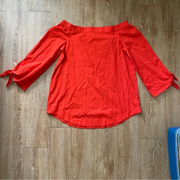 Free People Show me Sone Shoulder top size-Medium - Picture 4 of 6